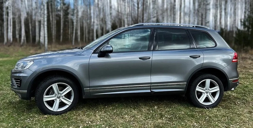 Volkswagen Touareg cena 79000 przebieg: 347000, rok produkcji 2016 z Białystok małe 46